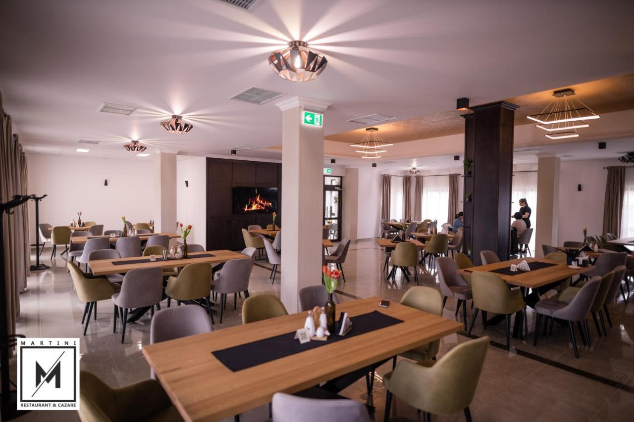Martini Restaurant & Cazare Sebesel Екстер'єр фото