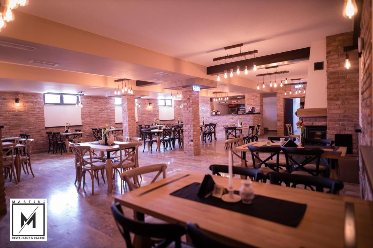 Martini Restaurant & Cazare Sebesel Екстер'єр фото